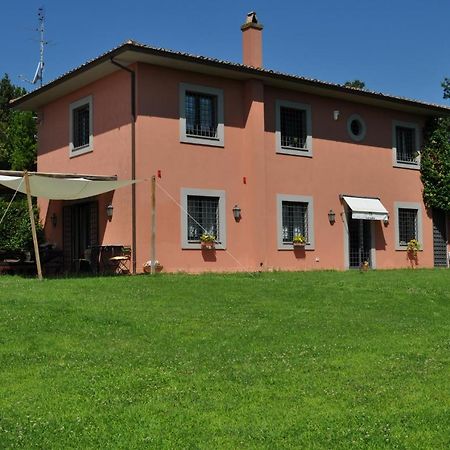 Casale Vicino Al Golf Nazionale Bed & Breakfast Monterosi Ngoại thất bức ảnh