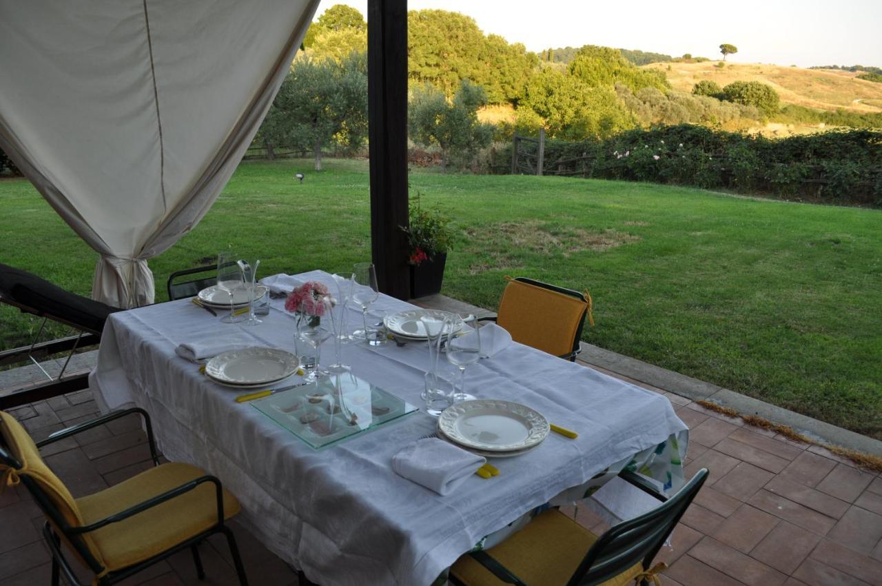 Casale Vicino Al Golf Nazionale Bed & Breakfast Monterosi Ngoại thất bức ảnh